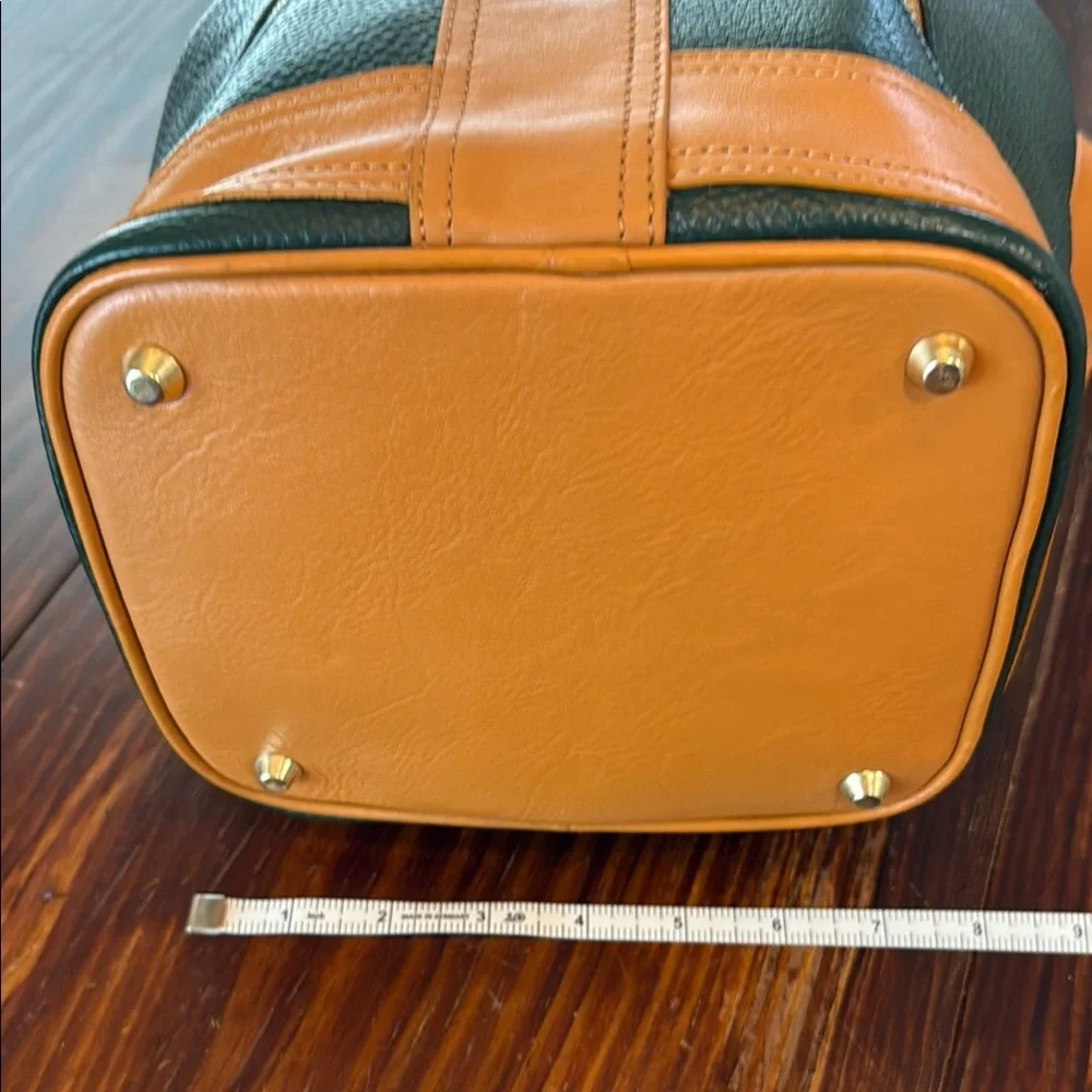 Valentina Italy Black & Tan Pebbled Leather Backpack Purse NWOT - Picture 5 of 10